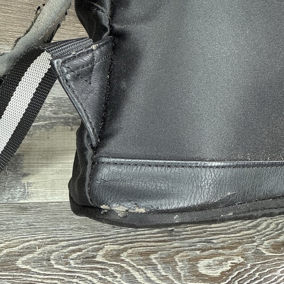 Loungefly Disney Mulan Mushu Satin Mini Backpack RARE / Damaged* - Picture 16 of 16